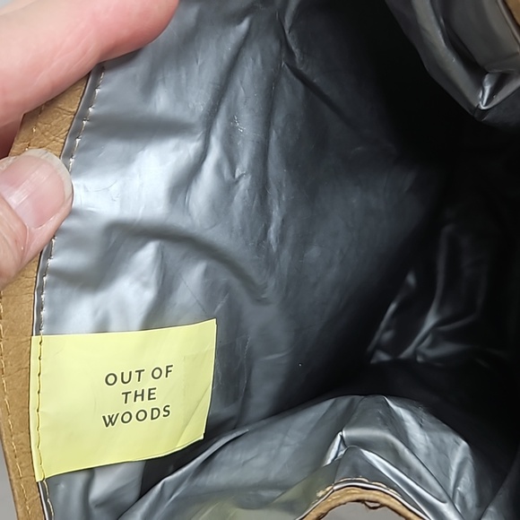 OUT OF THE WOODS -PAPER BAG LUNCH COOLER - Picture 8 of 9